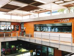 -ROAST coffee & eatery