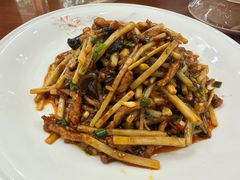 -椒香川流不息川菜馆(二七北路店)