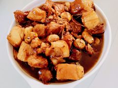 栗子焖肉-何适山庄 ·可团建(水长城P2停车场店)