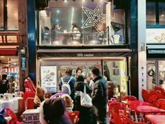 -BHC炸鸡(明洞总店)