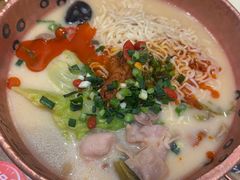 -成都你六姐·牛肉冒菜(城市集市合生汇店)