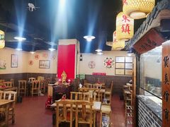 大堂-东镇老火锅(长春路首店)