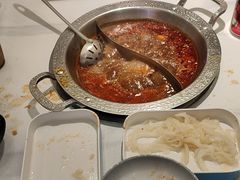 -嘎琉鲜切牛肉自助火锅