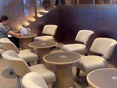 -霸王茶姬(上海恒基名人店)