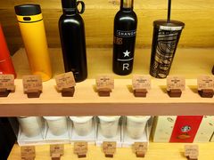 -星巴克臻选(宁波世纪东方广场店)