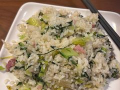 -舒蔡记生煎菜饭(云南中路店)