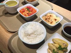 -老乡鸡(上海白玉兰广场店)