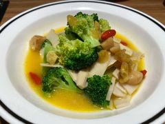 西蓝花浸春笋-太二酸菜鱼(福州泰禾店)