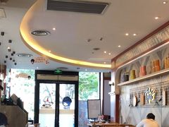 -必胜客(大宁路店)