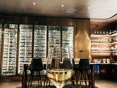 -wineapp葡萄酒餐吧(外滩金融中心店)