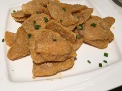 -童年小筑餐厅(申花路店)