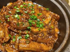 咸鱼茄子煲-铜锣湾·有麝自然香(重庆新天地店)
