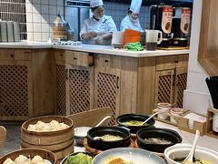 -馋三尺蟹粉小笼(人民广场店)