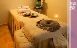 包房-蕾蕾美颜美容美体