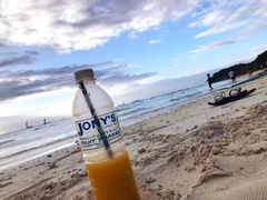 -Jonah's Fruit Shake & Snack Bar
