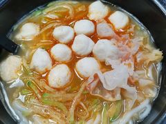 -灵芝妹子海鲜米线(香炉礁山姆店)