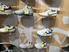 -NIKE(澳门威尼斯人店)
