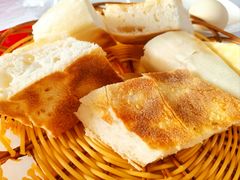 -丹水桥地锅鱼·翘嘴鲌·地方特色全鱼宴(丹江口大坝店)