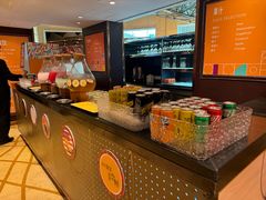 -怡咖啡海鲜自助餐厅(浦东香格里拉店)