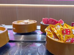 -龍歌自助小火锅(市北CBD万达店)