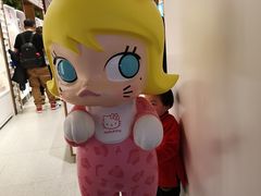 -泡泡玛特POPMART(蓝色港湾店)