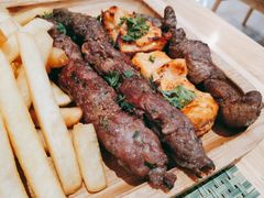 招牌什锦烧烤-ALAMEEN阿拉伯餐厅(三里屯店)