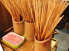 -两三事小郡肝串串香火锅(桂庙店)