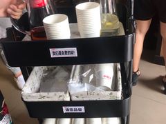 -小放牛炒菜馆(军校店)