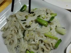 -月落乌啼餐馆