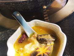红颜花椒鸡锅-湊湊火锅·茶憩(和平大悦城店)