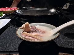 -大匠工房古船木艺术餐厅·猪肚鸡专门店(长白仙岛店)