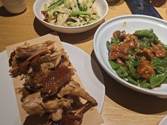 -关东小磨东北菜(上海长风大悦城店)