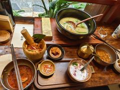 -银米·云南传统过桥米线(双廊黑金冠店)
