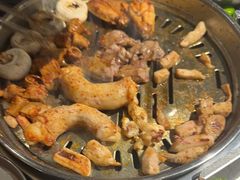 -炽城·烤肉名家(鸿达中央广场店)
