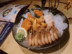 -枝魯枝魯自助料理