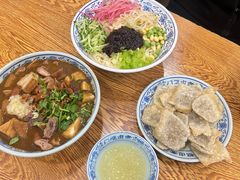 -门框胡同百年卤煮(新街口店)