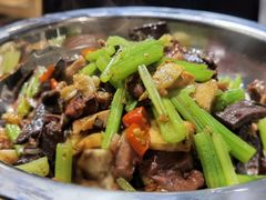 -驴脾气特色炒菜(广渠门内店)