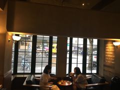 大堂-星巴克(武康路店)