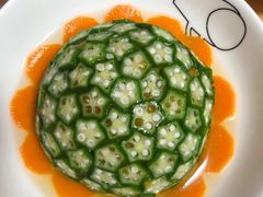 -乐禧母婴全自营月嫂(宝山店)