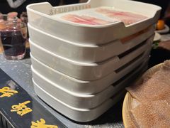 -老牌坊云南鱼豆花火锅(哈西万达店)