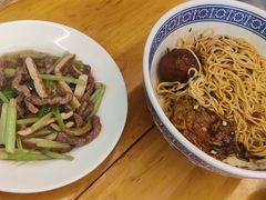 -沪西老弄堂面馆(定西路店)