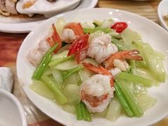 -盛中钰广味小馆