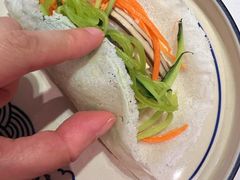 贵阳丝娃娃-苗乡楼·酸汤鱼·贵州菜(成都悠方店)