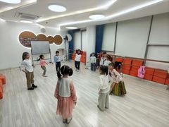 -小荧星艺校(浦东中环分校)