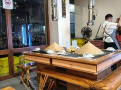 -阿山卓·野生菌火锅·纳西火塘烤肉