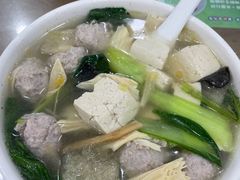 生汆丸子汤-子午路张记肉夹馍(翠华路店)