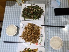 -芳芳餐厅(白沙路店)