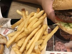 -The Habit Burger Grill 哈比特汉堡(爱琴海店)