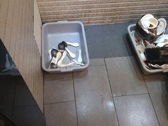 -渝君重庆火锅(嘉宾路店)