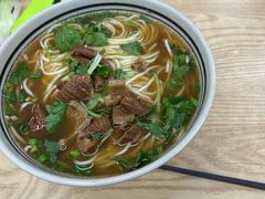 -小马牛肉面·牛骨熬制(南京博物院店)